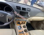 продам Toyota Highlander в пмр  фото 4