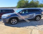 продам Toyota Highlander в пмр  фото 3