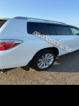 продам Toyota Highlander в пмр  фото 1