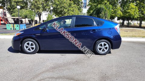 продам Toyota Priusв пмр  фото 4