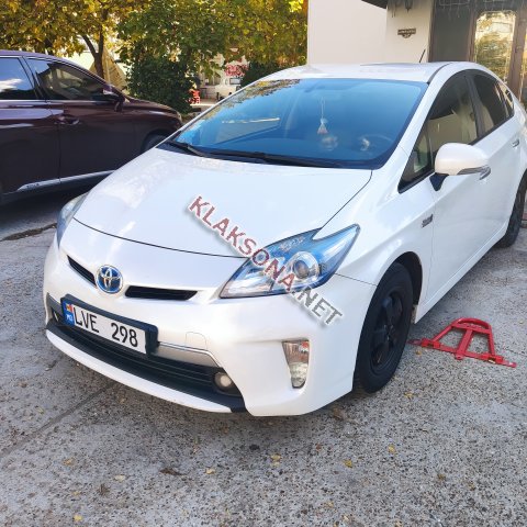 продам Toyota Priusв пмр  фото 4