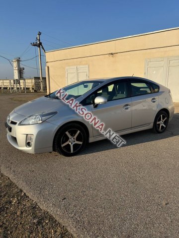 продам Toyota Priusв пмр  фото 5