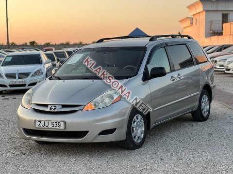 продам Toyota Siennaв пмр  фото 6