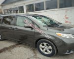 продам Toyota Sienna в пмр  фото 2