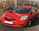 продам Toyota Yaris в пмр  фото 2