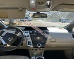 продам Toyota Prius V в пмр  фото 3