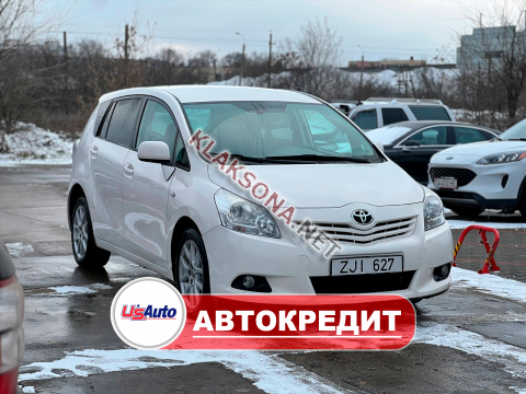 продам Toyota Versoв пмр  фото 6