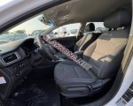 продам Kia Niro в пмр  фото 3